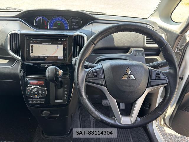 Mitsubishi DELICA 2017-06 8008389-7