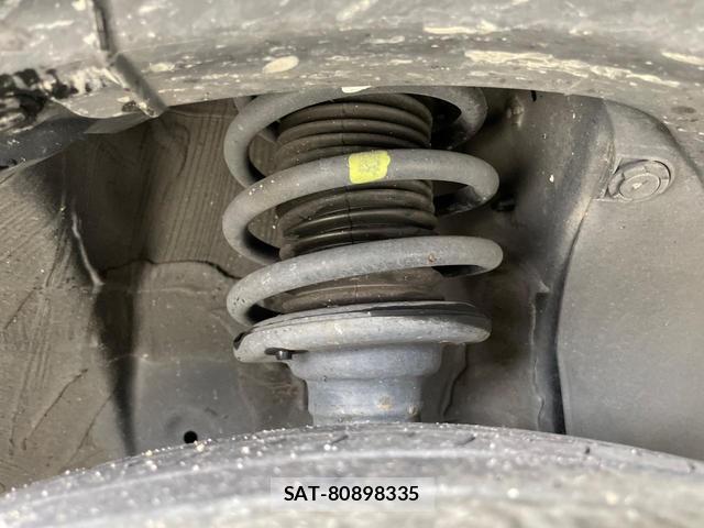 Mitsubishi DELICA 2023-12 8009083-19