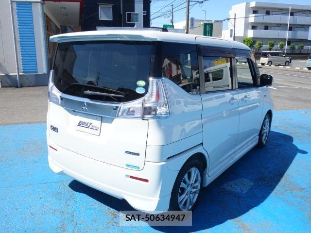 Mitsubishi DELICA 2017-04 8009712-3