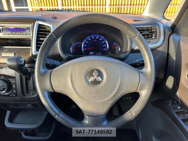 Mitsubishi DELICA 2011-06 8009879-6