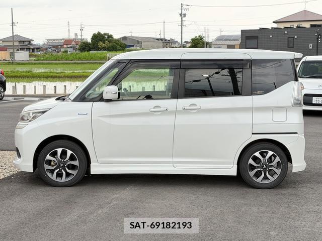Mitsubishi DELICA 2016-03 8010305-2