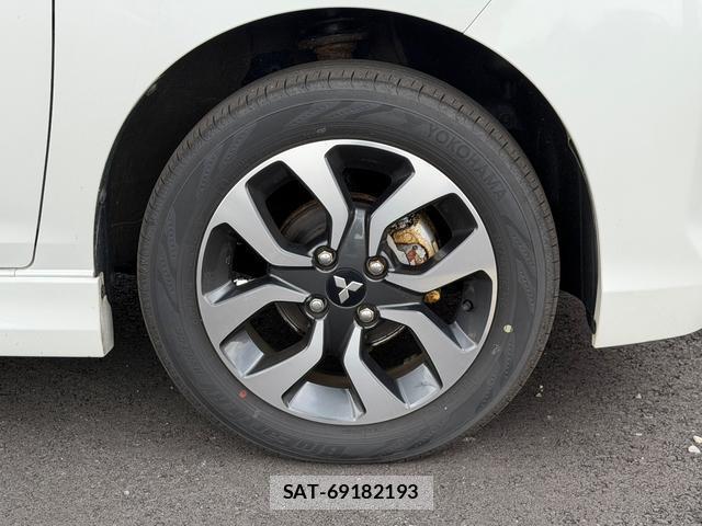 Mitsubishi DELICA 2016-03 8010305-5