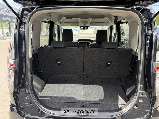 Mitsubishi DELICA 2024-02 8010845-10