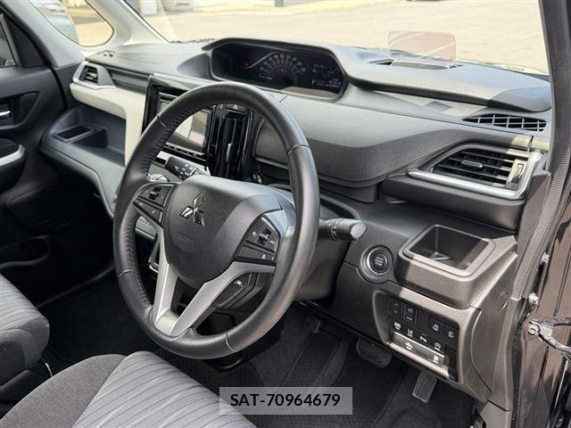 Mitsubishi DELICA 2024-02 8010845-17