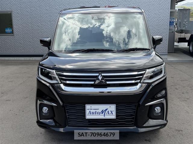 Mitsubishi DELICA 2024-02 8010845-4