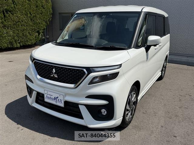 Mitsubishi DELICA 2024-05 8010850-12
