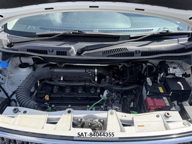 Mitsubishi DELICA 2024-05 8010850-13