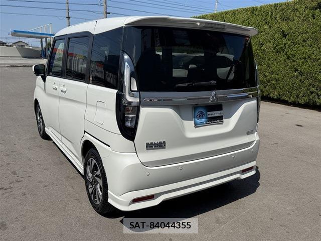 Mitsubishi DELICA 2024-05 8010850-14