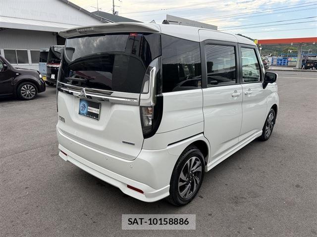Mitsubishi DELICA 2024-05 8010867-1