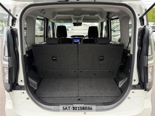 Mitsubishi DELICA 2024-05 8010867-9