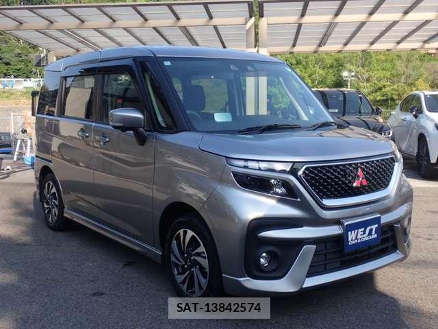 Mitsubishi DELICA 2024-11 8010891-15