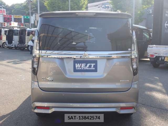 Mitsubishi DELICA 2024-11 8010891-18