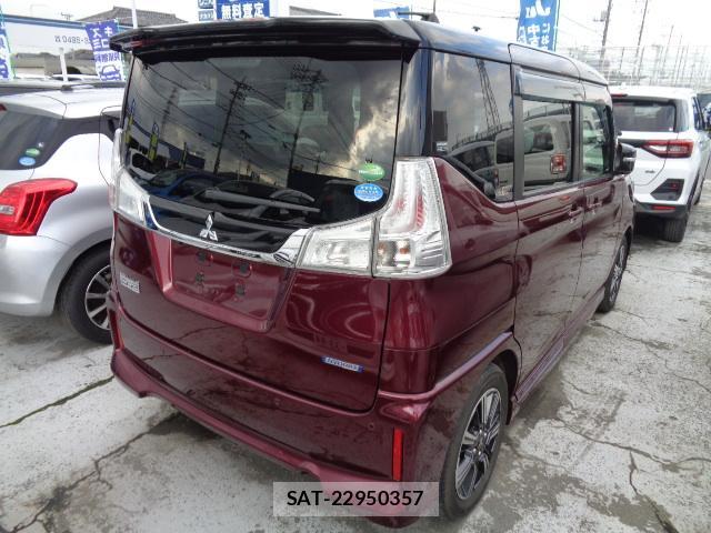 Mitsubishi DELICA 2020-02 8010993-1
