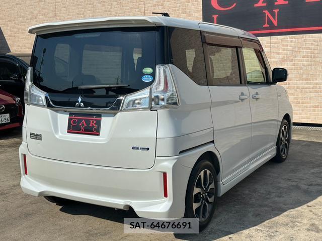 Mitsubishi DELICA 2017-09 8011743-2
