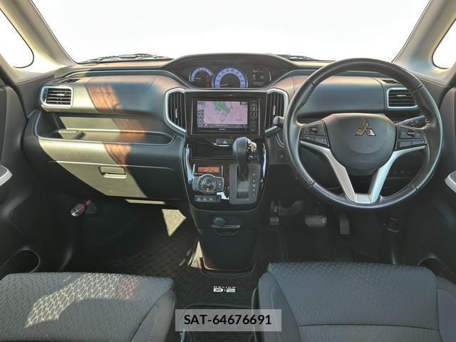 Mitsubishi DELICA 2017-09 8011743-5