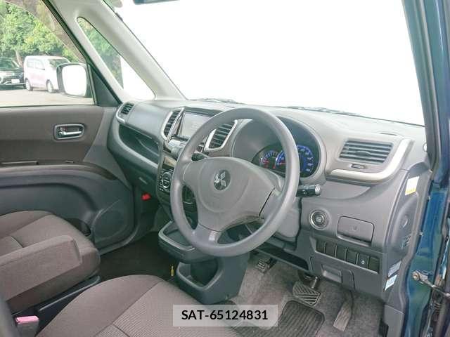 Mitsubishi DELICA 2011-11 8011771-11