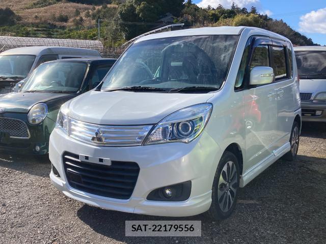 Mitsubishi DELICA 2015-03 8011801-0