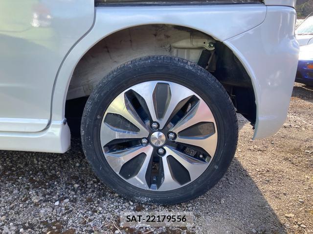 Mitsubishi DELICA 2015-03 8011801-7