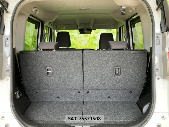 Mitsubishi DELICA 2018-07 8012366-7