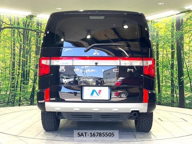 Mitsubishi DELICA 2022-10 8003023-16