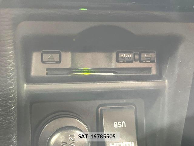 Mitsubishi DELICA 2022-10 8003023-6
