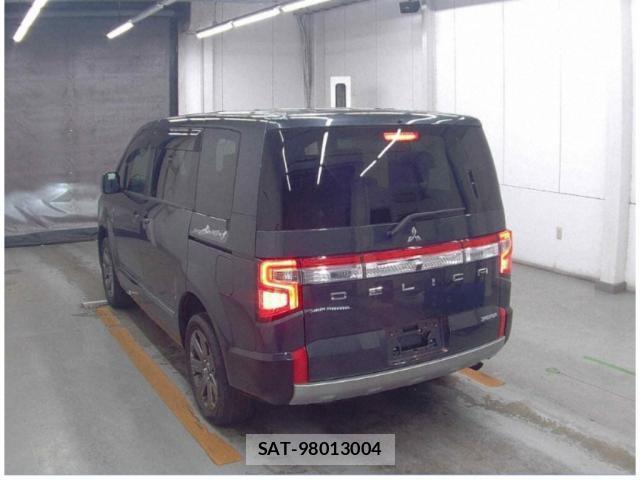 Mitsubishi DELICA 2023-09 8003257-1