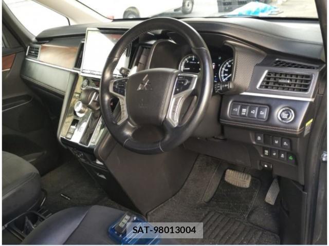 Mitsubishi DELICA 2023-09 8003257-2