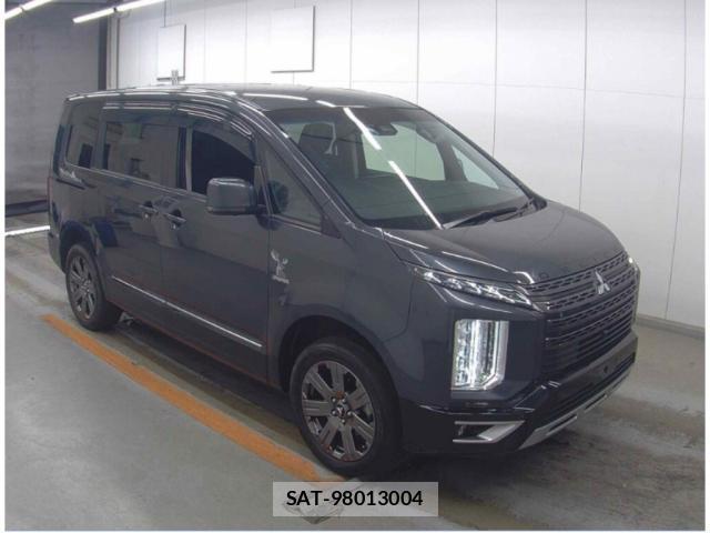 Mitsubishi DELICA 2023-09 8003257-4