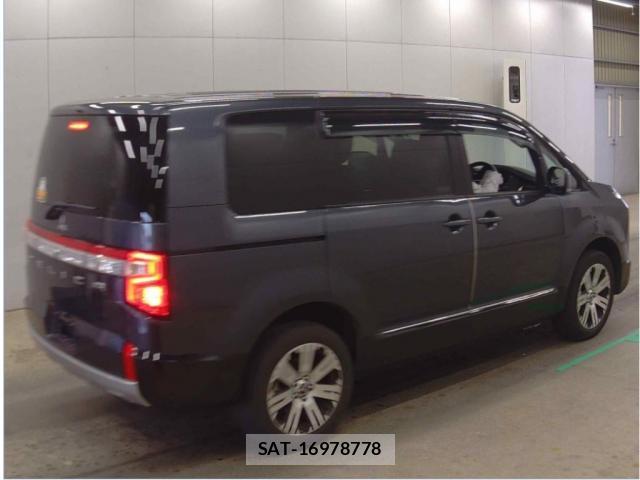 Mitsubishi DELICA 2023-06 8003260-5