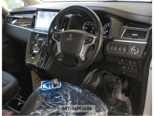 Mitsubishi DELICA 2022-02 8003263-2
