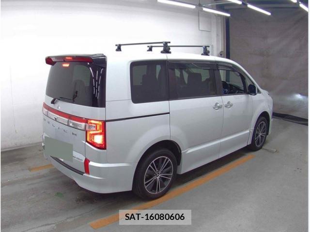 Mitsubishi DELICA 2022-02 8003263-5