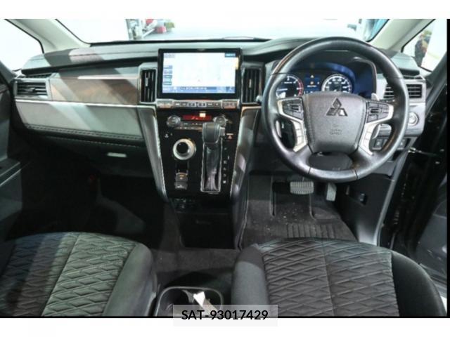 Mitsubishi DELICA 2022-01 8003288-2