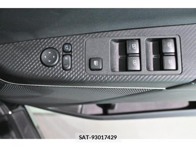 Mitsubishi DELICA 2022-01 8003288-7