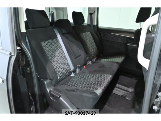 Mitsubishi DELICA 2022-01 8003288-8