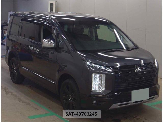 Mitsubishi DELICA 2023-08 8003294-0