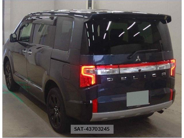 Mitsubishi DELICA 2023-08 8003294-4