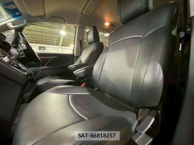 Mitsubishi DELICA 2019-05 8003762-19
