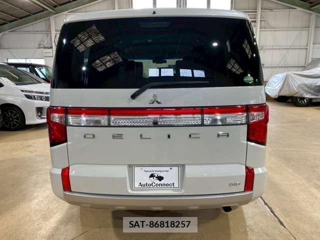 Mitsubishi DELICA 2019-05 8003762-4