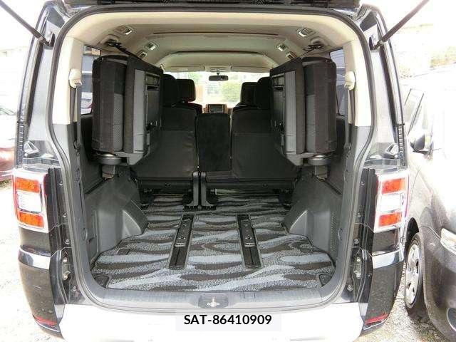 Mitsubishi DELICA 2010-03 8004105-18