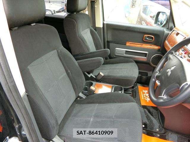 Mitsubishi DELICA 2010-03 8004105-4
