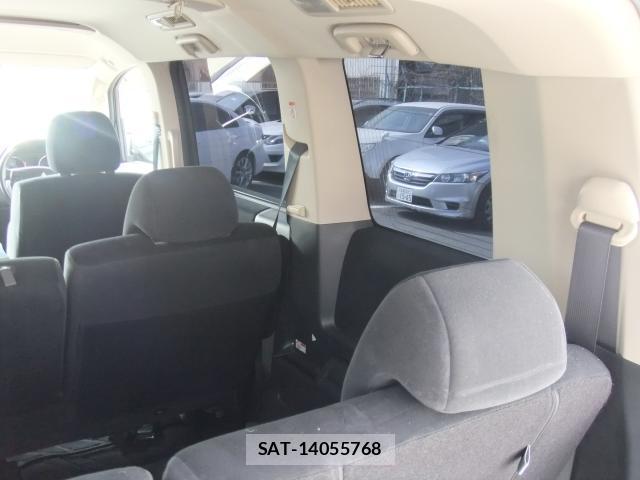 Mitsubishi DELICA 2007-06 8004131-2