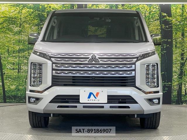 Mitsubishi DELICA 2023-10 8004190-14
