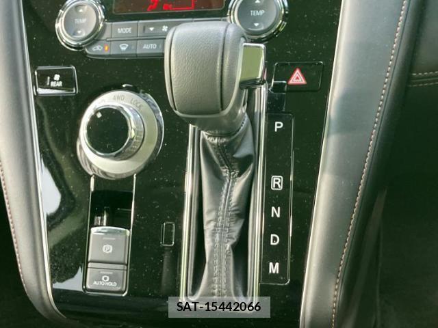 Mitsubishi DELICA 2021-10 8004551-17