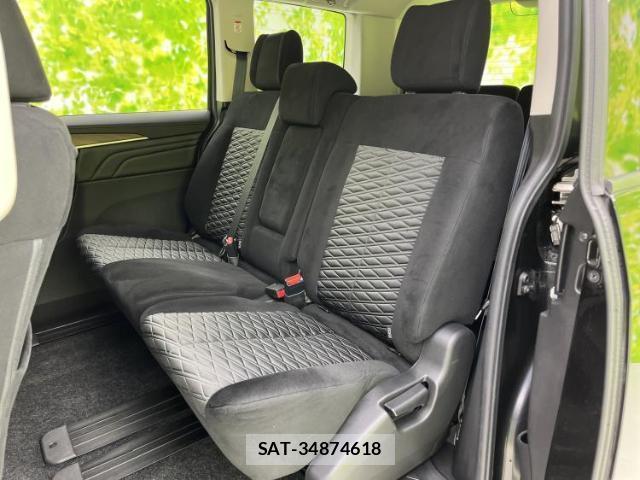 Mitsubishi DELICA 2021-11 8004553-7