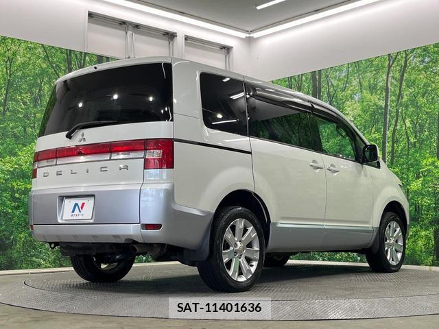 Mitsubishi DELICA 2011-06 8004624-16