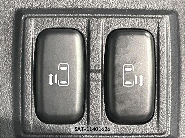 Mitsubishi DELICA 2011-06 8004624-3