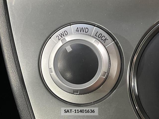 Mitsubishi DELICA 2011-06 8004624-5