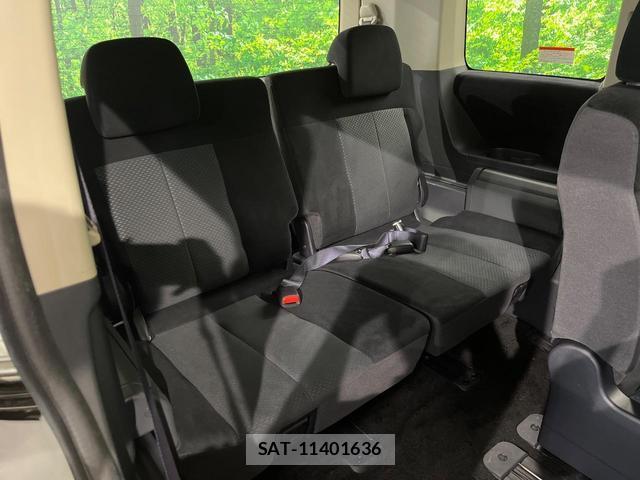 Mitsubishi DELICA 2011-06 8004624-8