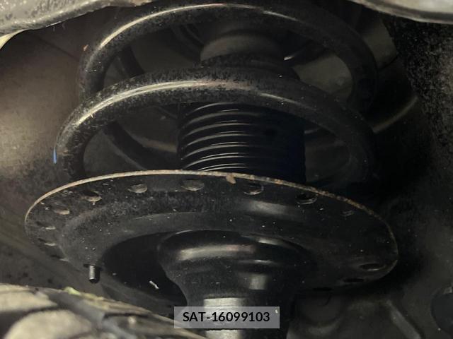 Mitsubishi DELICA 2021-10 8004625-19