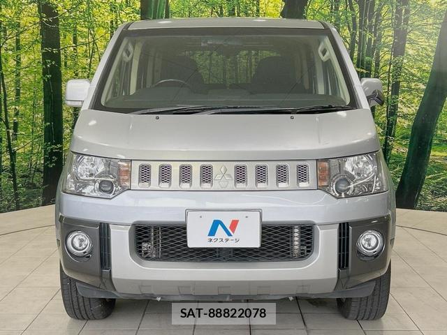 Mitsubishi DELICA 2013-11 8004763-14